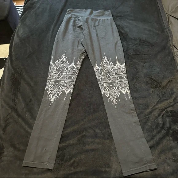 Killstar Leggings, XS - Picture 2 of 4